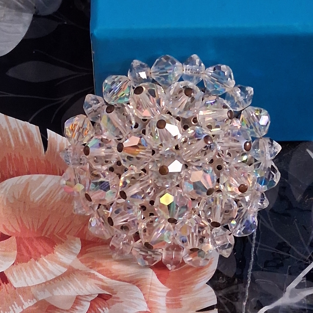 Vintage Elegant Crystal Beaded Brooch